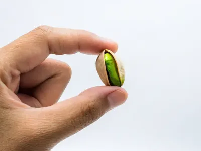 Boost deine männliche Power – mit Pistazien statt Pillen!