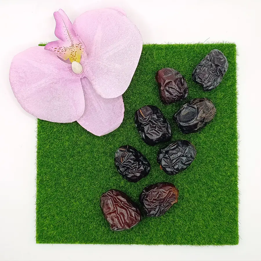 Ajwa Al-Madina Datteln schwarz 400g – Oazis Natur